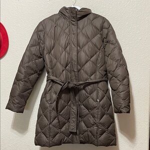 Eddie Bauer Brown Midi Down Coat. Very Good Condition. Size XL.